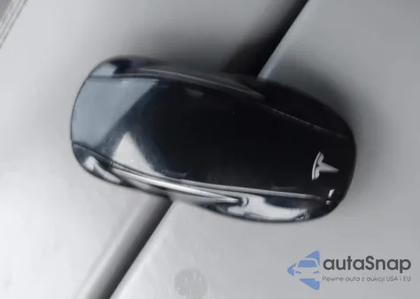 2014 Tesla Model S P85 z USA, uszkodzony, nr VIN 5YJSA1H10EFP61211